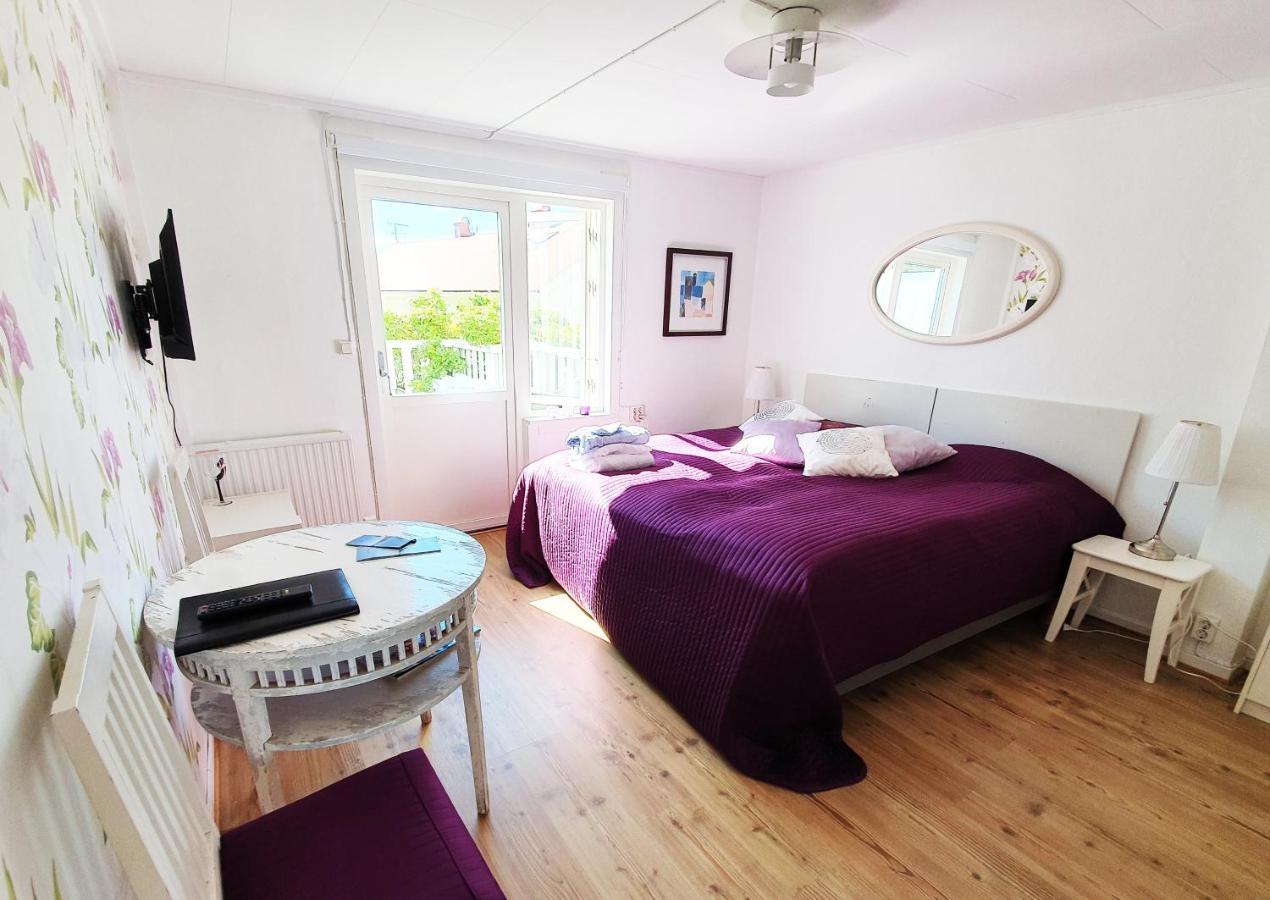Noesundsgarden Hotell & Vandrarhem Esterno foto